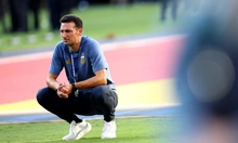 Messi chia tay Argentina ảnh hưởng thế nào đến tương lai của Scaloni?